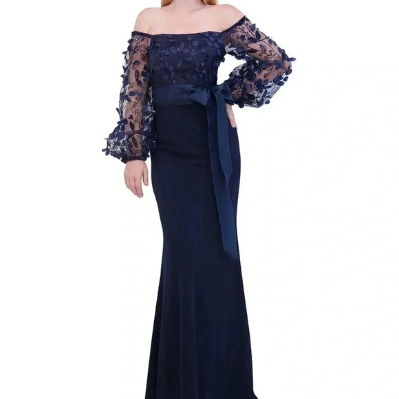 3D Petals Off-The-Shoulder Bow‎ Waist Long Sleeve Gown - Picture 1 of 5